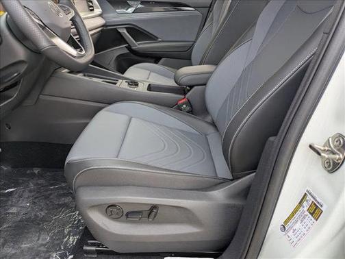 Opal White Pearl 2026 Volkswagen Tiguan 2.0T SE R-Line Black