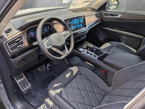 2025 Volkswagen Atlas 2.0T SEL Premium R-Line 4MOTION