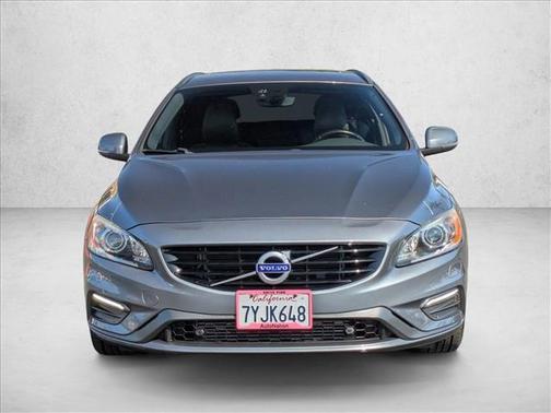 2017 Volvo V60 T5
