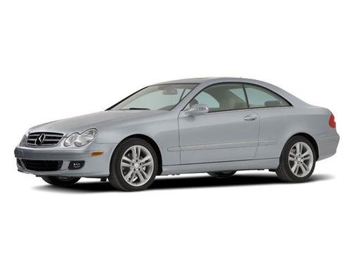 Obsidian Black Metallic 2009 Mercedes-Benz CLK-Class 5.5L