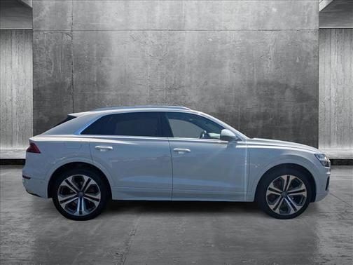2019 Audi Q8 3.0T Premium Plus