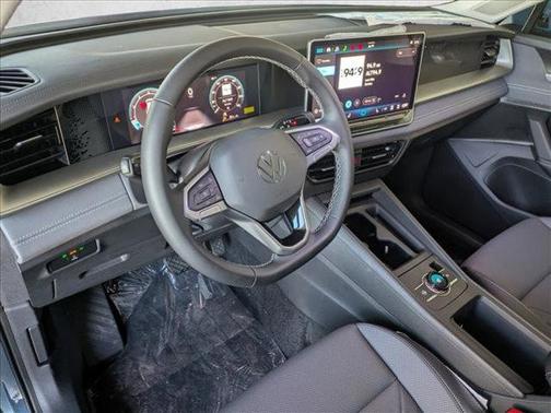 2026 Volkswagen Tiguan 2.0T SE 4MOTION