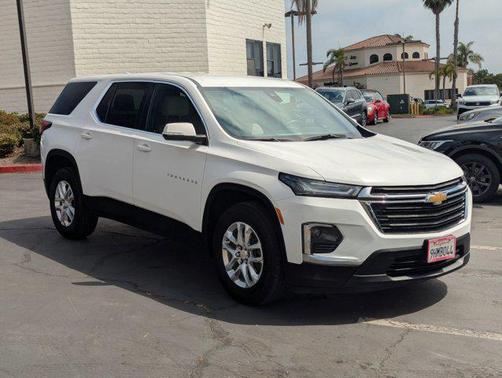 2023 Chevrolet Traverse LS