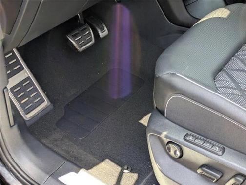 2025 Volkswagen Atlas 2.0T SEL Premium R-Line 4MOTION