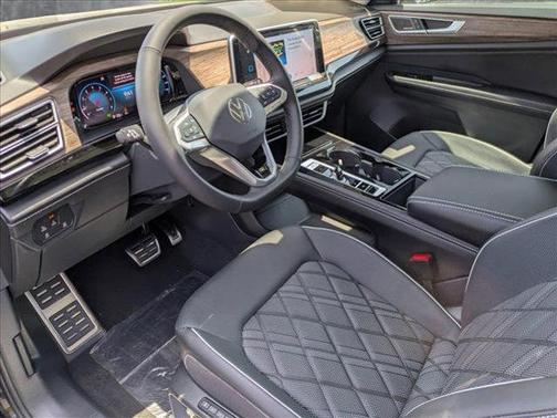 2025 Volkswagen Atlas 2.0T SEL Premium R-Line 4MOTION