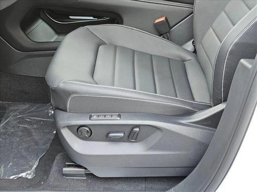 2026 Volkswagen Atlas Cross Sport 2.0T SEL