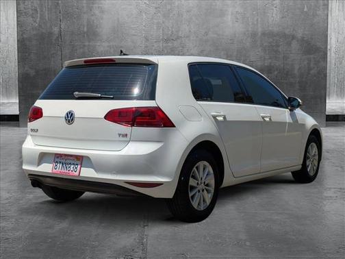 2016 Volkswagen Golf TSI S 4-Door