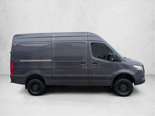 2021 Mercedes-Benz Sprinter 2500 Standard Roof
