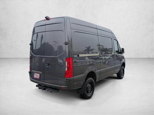 2021 Mercedes-Benz Sprinter 2500 Standard Roof