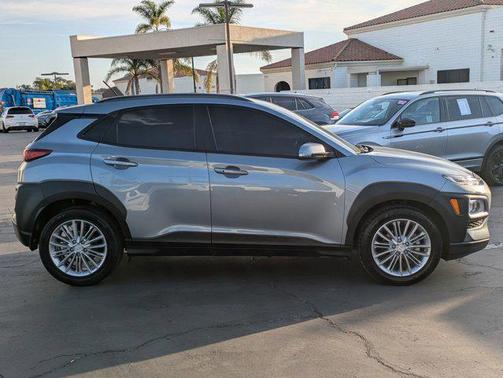 2020 Hyundai KONA SEL