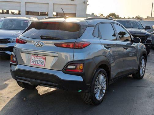 2020 Hyundai KONA SEL
