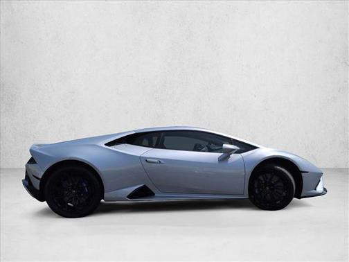 Silver 2023 Lamborghini Huracan EVO Coupe RWD