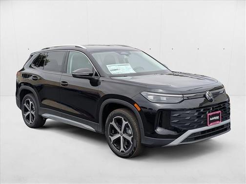 2025 Volkswagen Tiguan 2.0T SE 4MOTION