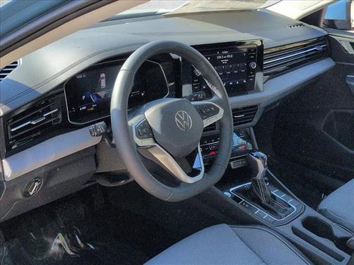 Monterey Blue Pearl 2026 Volkswagen Jetta 1.4T SE