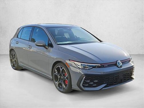 2025 Volkswagen Golf GTI 2.0T S DSG