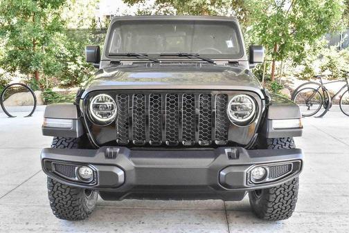 2022 Jeep Gladiator Willys 4x4