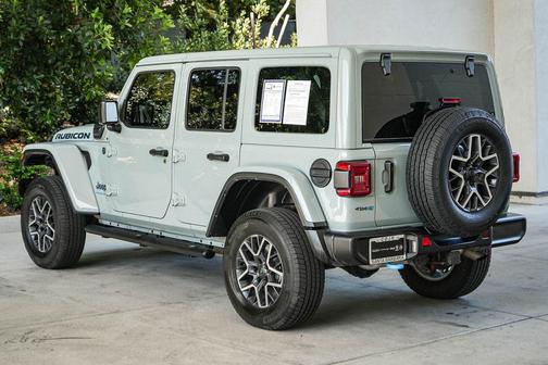 Earl Clearcoat 2023 Jeep Wrangler 4xe Rubicon
