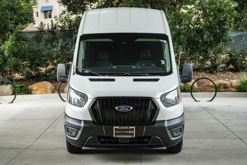 Oxford White 2021 Ford Transit-250 Base