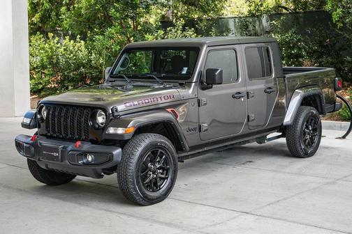 Granite Crystal Metallic Clearcoat 2022 Jeep Gladiator Altitude 4x4
