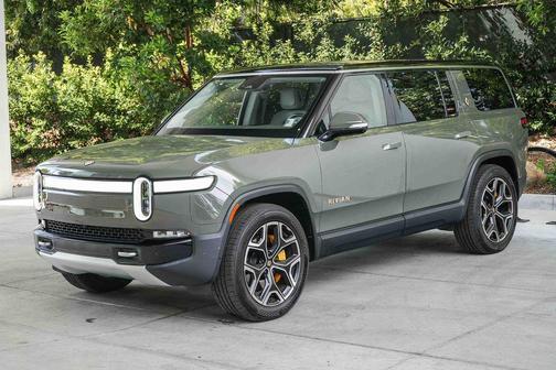 Launch Green 2024 Rivian R1S Launch Edition Quad Motor Large Pack