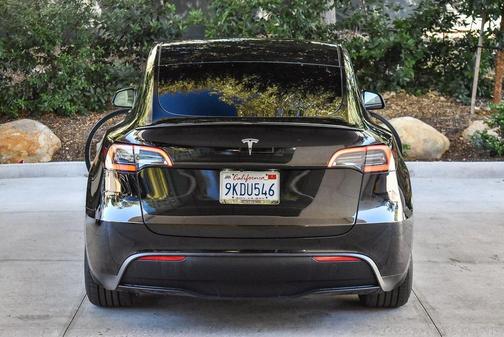 2023 Tesla Model Y Performance Dual Motor All-Wheel Drive