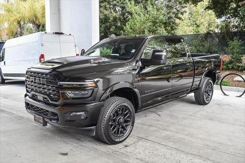 2025 RAM 3500 Limited Crew Cab 4x4 6'4' Box