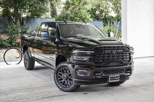 2025 RAM 3500 Limited Crew Cab 4x4 6'4' Box