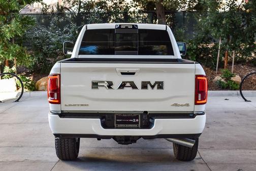2026 RAM 3500 Limited Mega Cab 4x4 6'4' Box