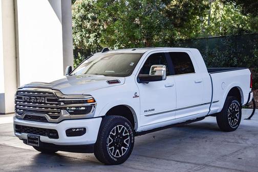 2026 RAM 3500 Limited Mega Cab 4x4 6'4' Box