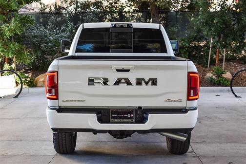 2026 RAM 3500 Limited Mega Cab 4x4 6'4' Box