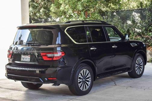 2023 Nissan Armada SL 2WD