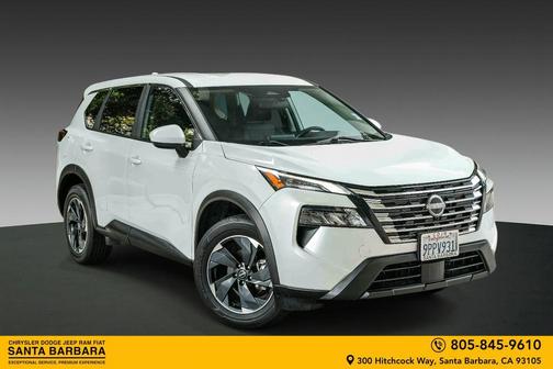 Everest White Pearl 2024 Nissan Rogue SV