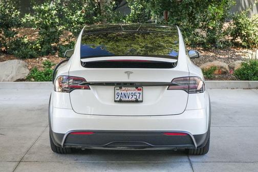 Pearl White Multi-Coat 2022 Tesla Model X Dual Motor All-Wheel Drive