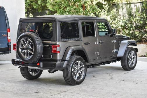 2025 Jeep Wrangler 4xe Sport S