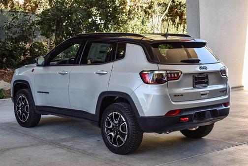2026 Jeep Compass Trailhawk