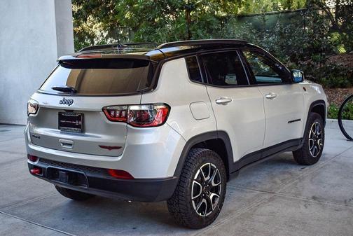 2026 Jeep Compass Trailhawk