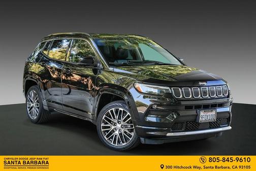 Diamond Black Crystal Pearlcoat 2022 Jeep Compass Limited