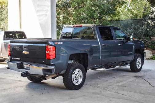 2017 Chevrolet Silverado 2500 LT