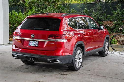 2021 Volkswagen Atlas 3.6L SE w/Technology