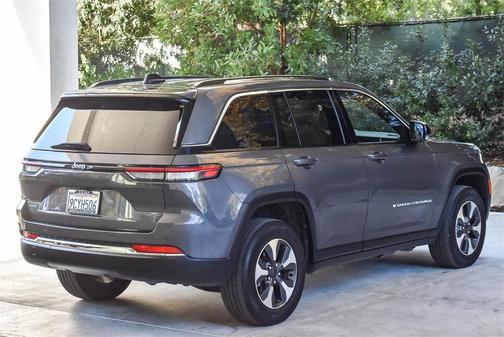 2022 Jeep Grand Cherokee 4xe Base