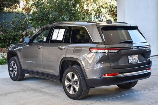 2022 Jeep Grand Cherokee 4xe Base