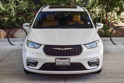 2022 Chrysler Pacifica L
