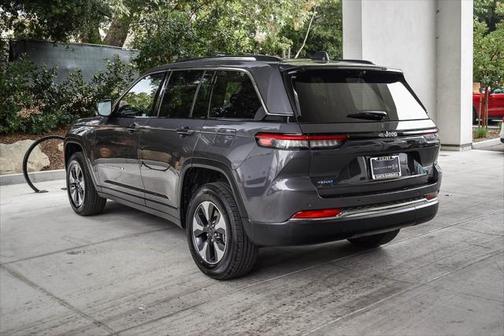 2022 Jeep Grand Cherokee 4xe Base