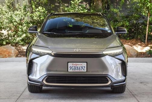 2023 Toyota bZ4X Limited