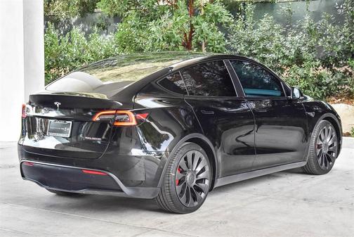 2021 Tesla Model Y Performance Dual Motor All-Wheel Drive