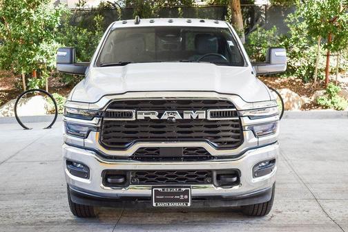2025 RAM 2500 Tradesman Crew Cab 4x4 6'4' Box