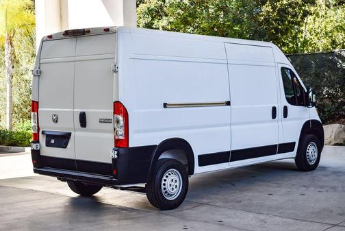 2025 RAM ProMaster 2500 Tradesman