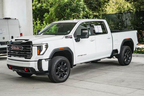 Summit White 2026 GMC Sierra 2500 AT4