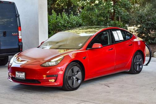 2022 Tesla Model 3 Standard Range