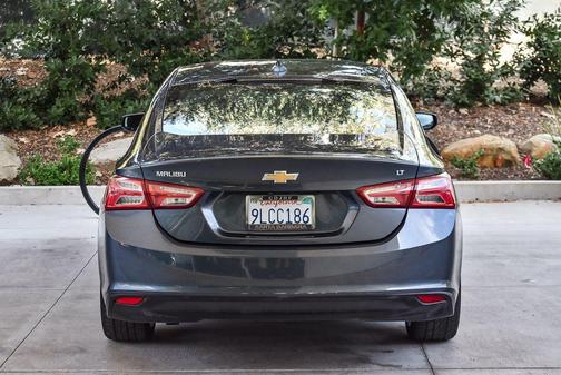 2021 Chevrolet Malibu FWD LT